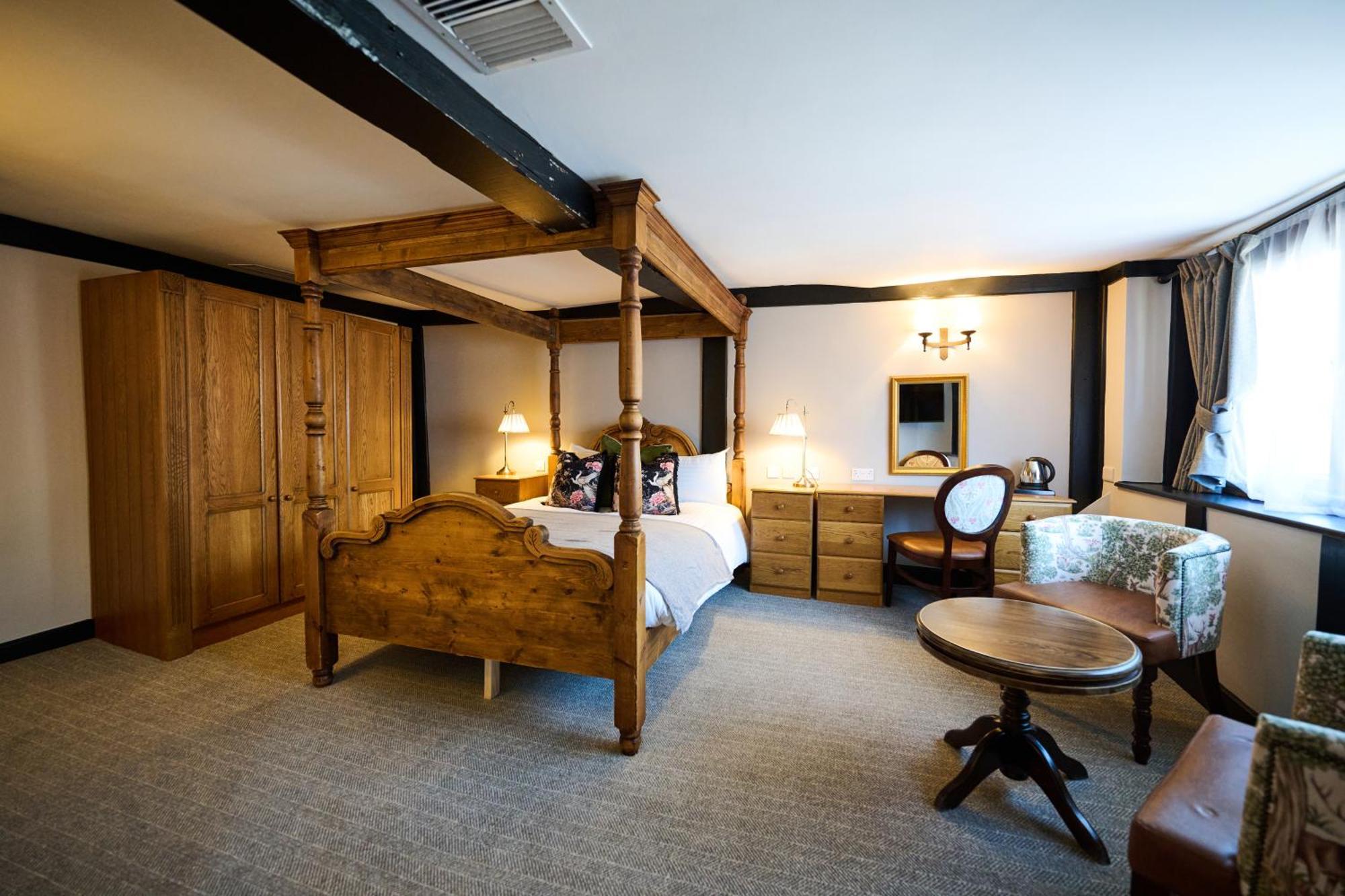 White Hart, Exeter By Marston'S Inns Екстериор снимка